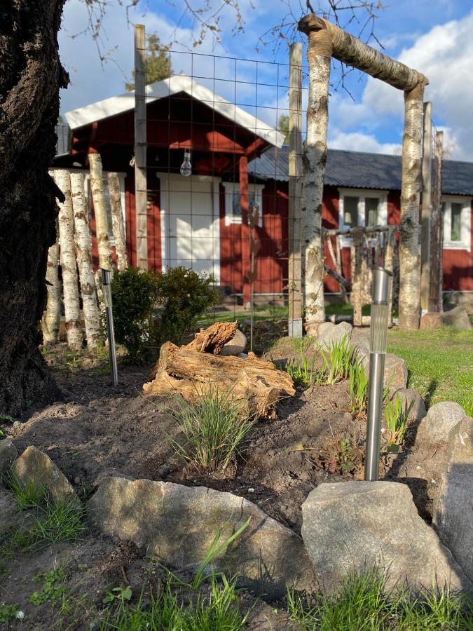 Mindre Laegenhet I En Lantlig Miljoe I Skrea Apartment Falkenberg Exterior photo